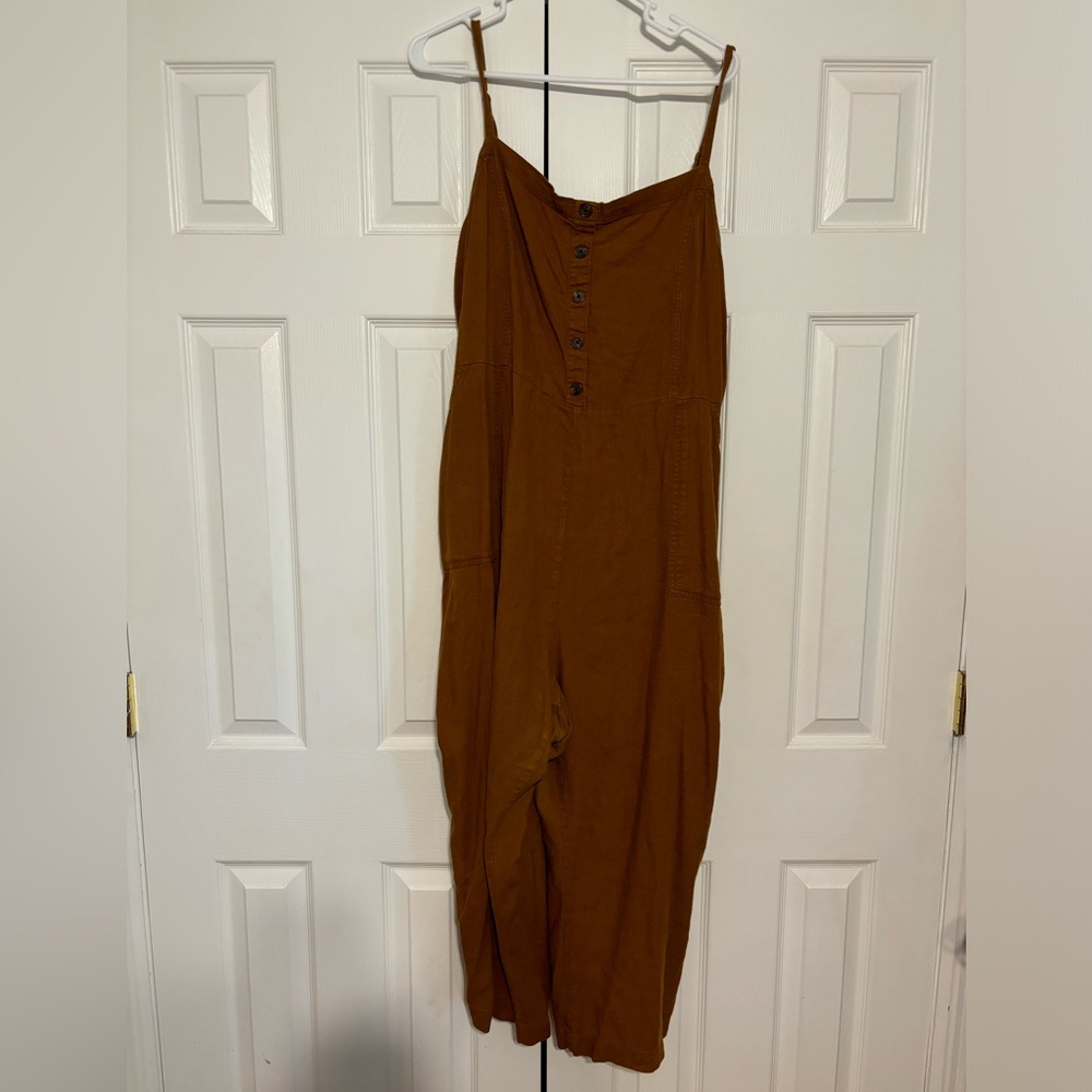Brown jumpsuit/romper